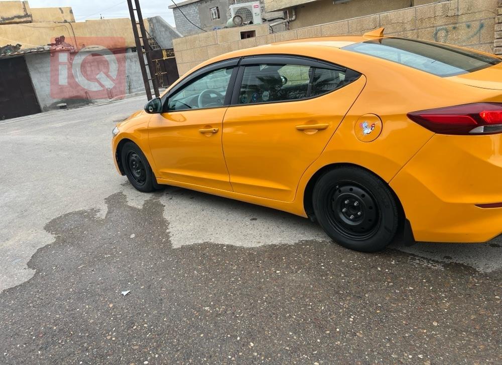 هيونداي النترا